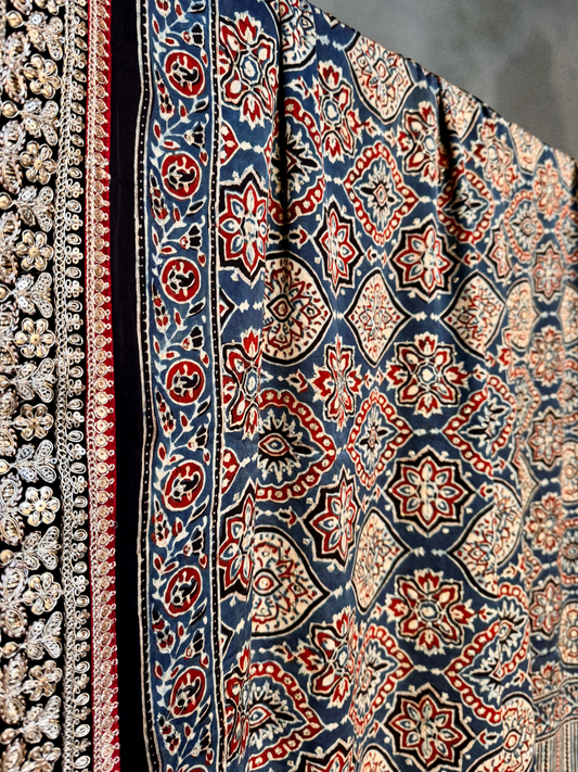 AJRAKH MUKAISH DUPATTA