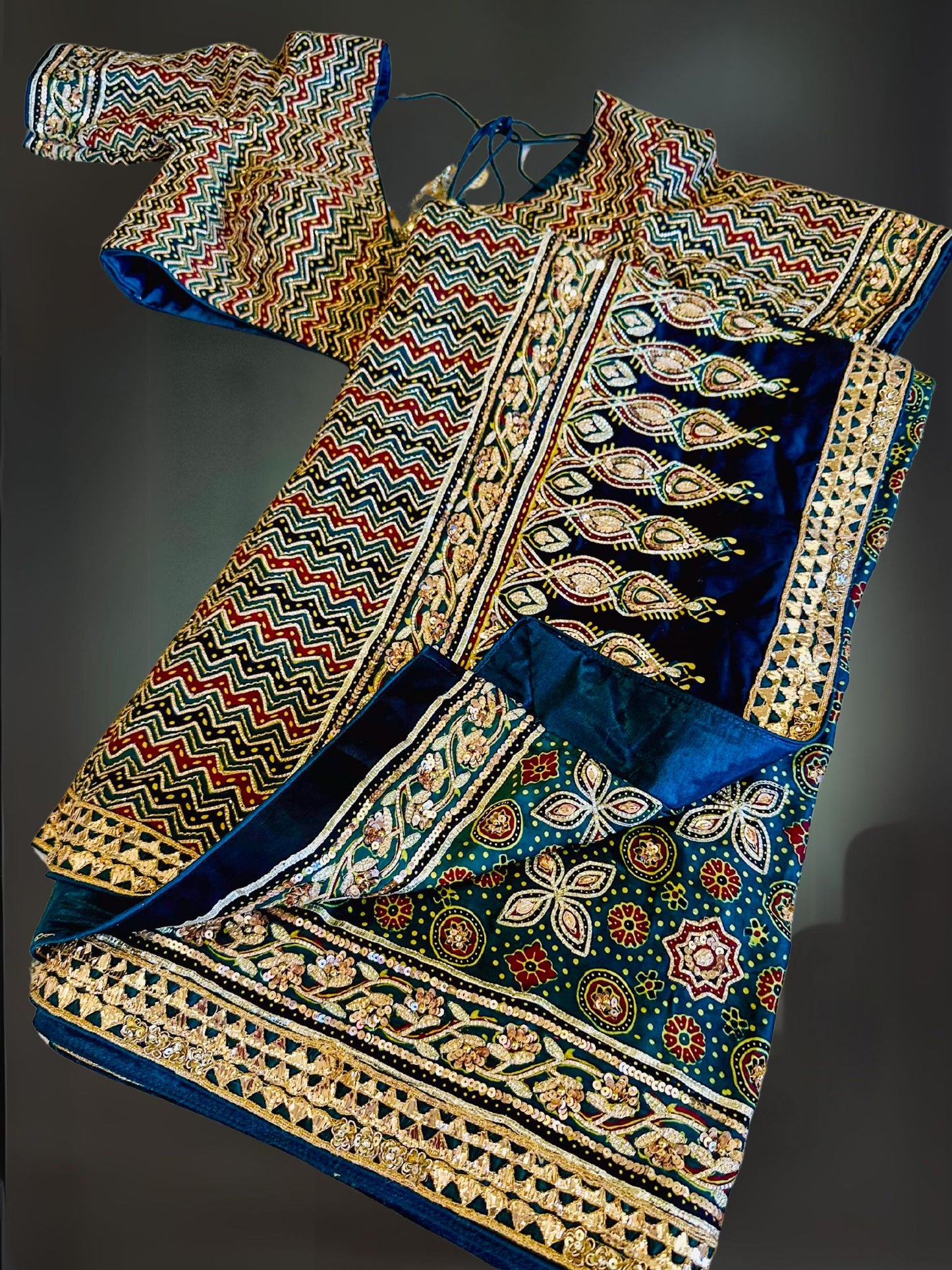 HEAVY EMBROIDERED GREEN AJRAKH SARI