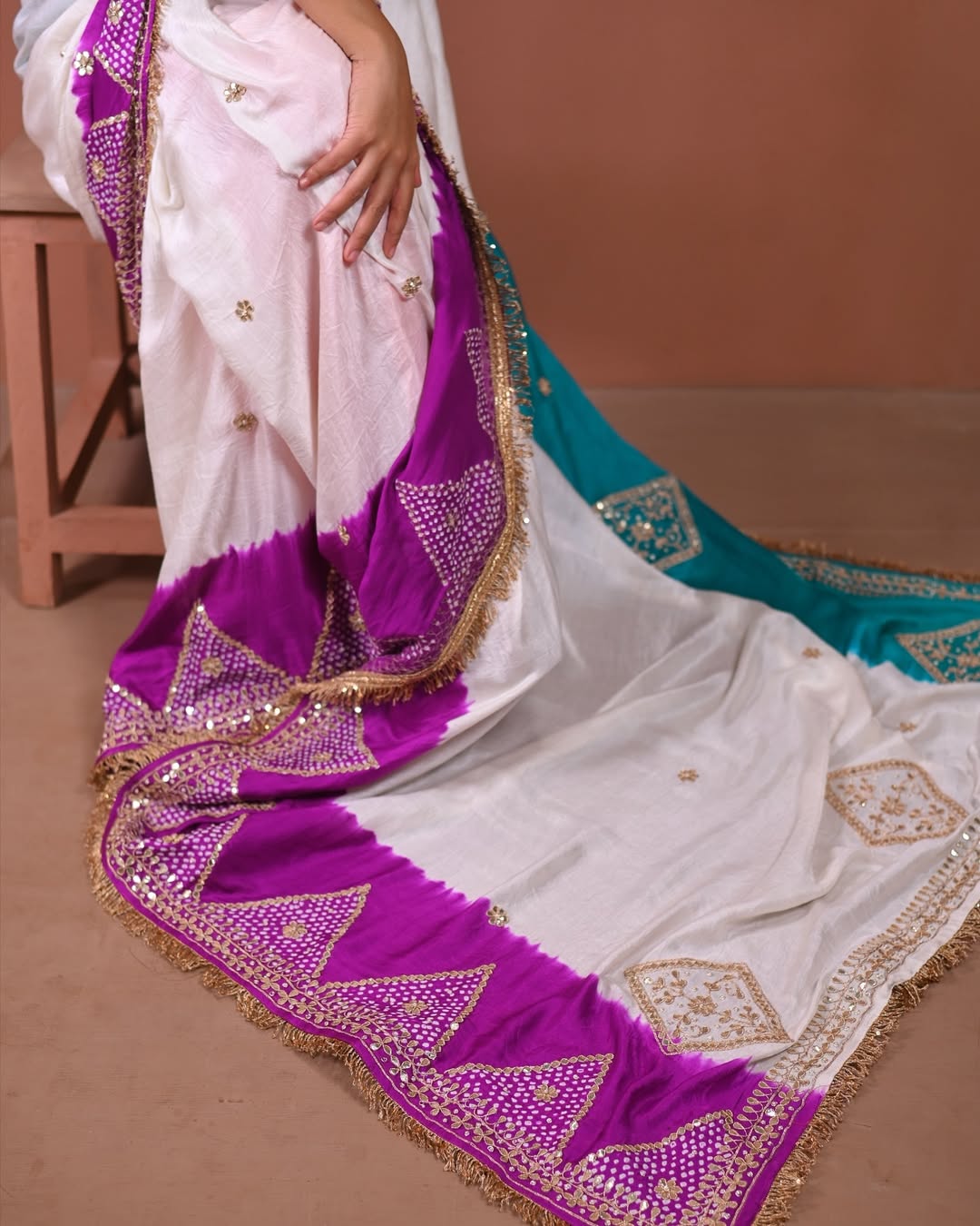 HANDCRAFTED BANDHANI SILK SARI- WHITE WITH YELLOW/BLUE